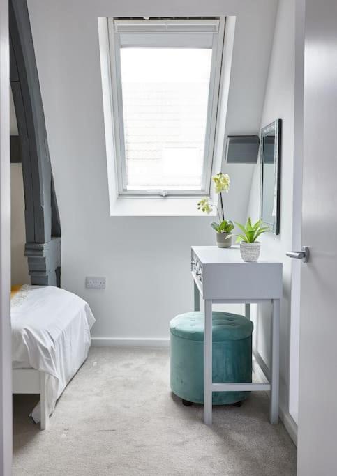 The Chapel Cottage By Ritual Stays Hemel Hempstead Exteriör bild